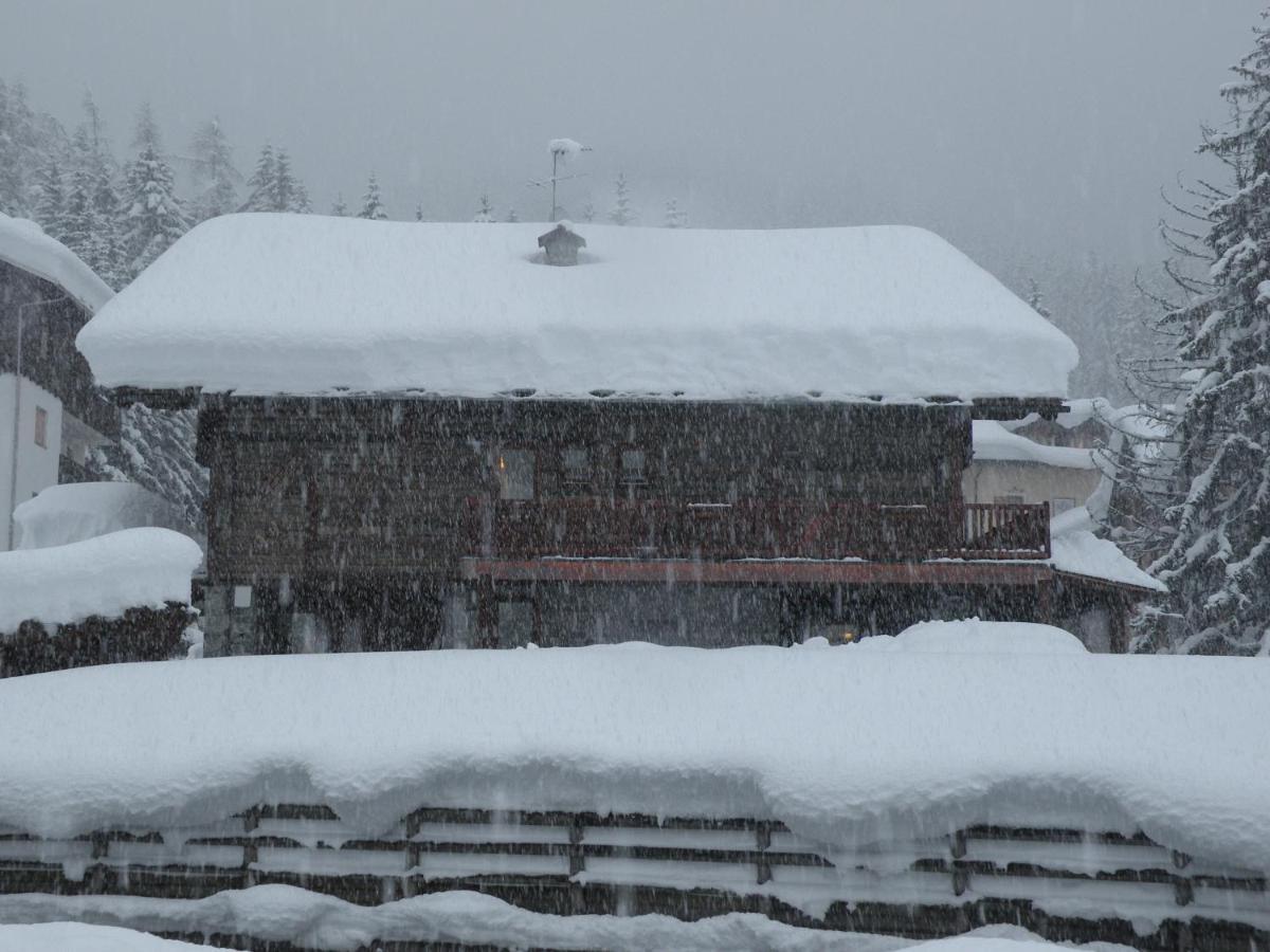 Hotel Bellevue Champoluc Exterior foto